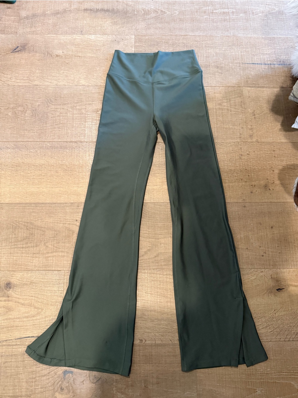Olive Green High-Waist Leggings YPB